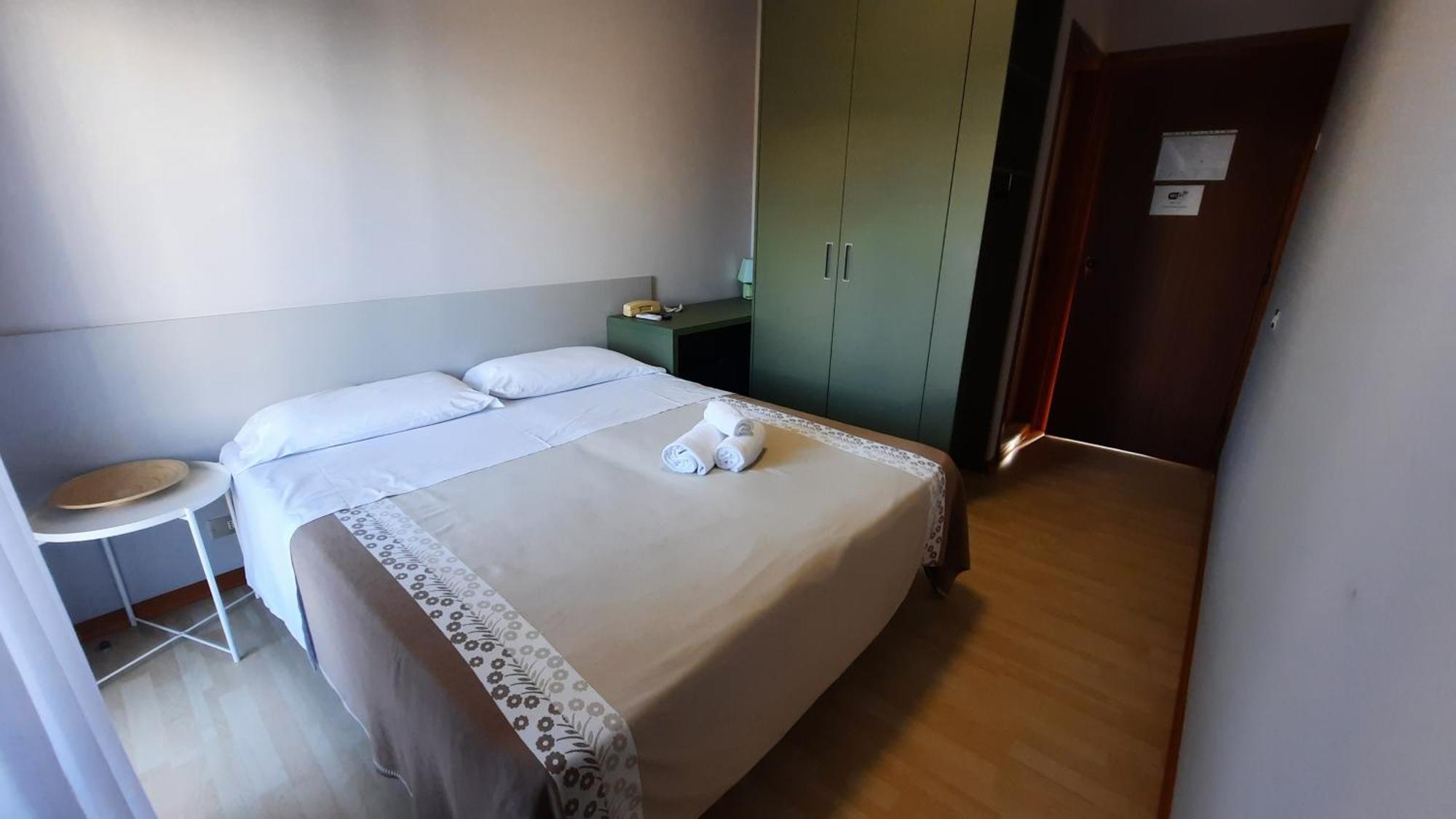 Hotel Pineta ซัน เบเนเดตโต เดล ตรอนโต ภายนอก รูปภาพ