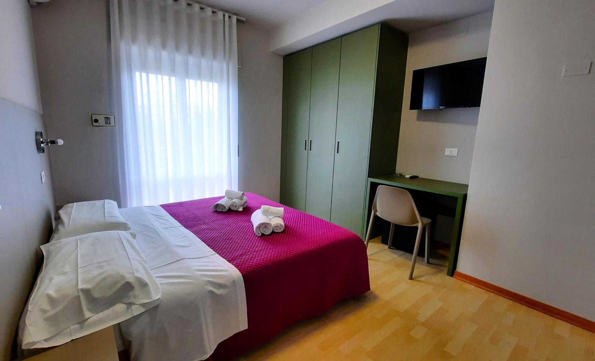 Hotel Pineta ซัน เบเนเดตโต เดล ตรอนโต ภายนอก รูปภาพ